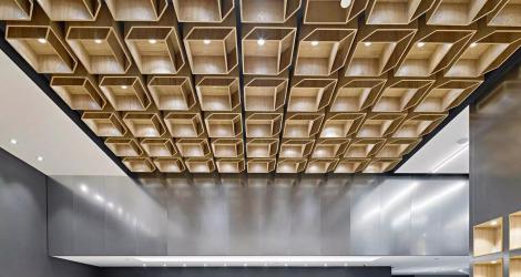 神秘游戲餐廳，探索黑暗與哥特！